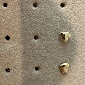 14k heart shaped earrings.real gold
